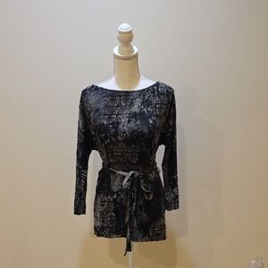 Black and Gray Long Sleeve Tunic with Belt